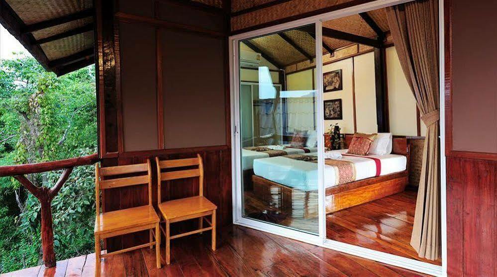 Phuphaya Seaview Resort - Adult Only Phi Phi Don Exteriér fotografie